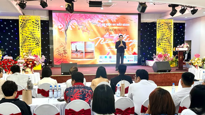 ពិធីករ Hai Trieu បើក​ការ​បោះពុម្ព​ផ្សាយ "មាន​អ្នក​ដែល​តាម​ខ្ញុំ​រាប់​ឆ្នាំ"