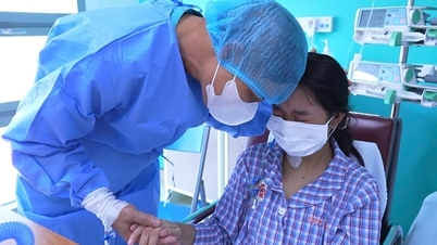 ২০ বছর বয়সী মেয়েকে বাঁচাতে লিভার দান করলেন ভিন্ন রক্তের গ্রুপের বাবা