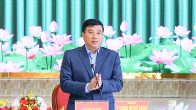 람동성 군사당위원회는 많은 목표를 달성하고 초과달성했습니다.