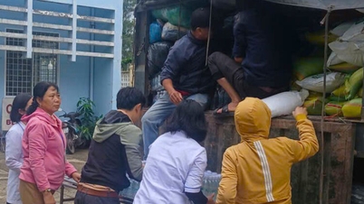 गियांग प्रांतीय स्वास्थ्य विभाग ने डाक लाक प्रांत में बाढ़ पीड़ितों के लिए 55 टन कपड़े और आवश्यक वस्तुएं उपलब्ध कराईं।