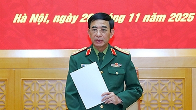 ឧត្តមសេនីយ Phan Van Giang៖ កសាងតំបន់ពិសេស Tho Chau ឱ្យទៅជាសមិទ្ធិផលយុទ្ធសាស្ត្រ