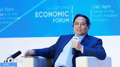 총리: 가을 경제 포럼은 지적 융합과 이익 공유의 장입니다.