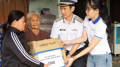 วิทยาลัยทหารเรือร่วมลงพื้นที่เยี่ยมและมอบของขวัญช่วยเหลือประชาชน 2 ตำบล