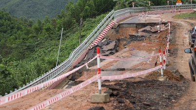 Перевальна дорога, що з'єднувала Нячанг - Далат, була зруйнована.