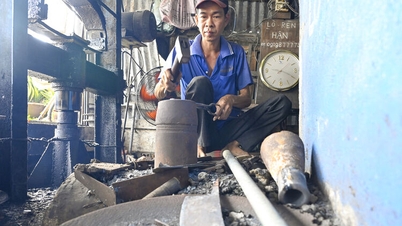 รักษาอาชีพช่างตีเหล็กให้คงอยู่