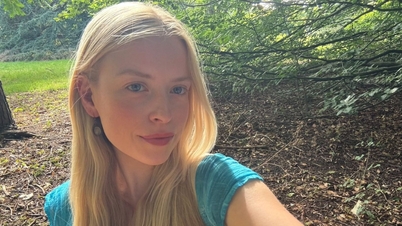 Beautiful 27-year-old female doctor posts photo of receiving diploma, unexpectedly receives rude comments