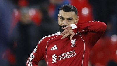El Liverpool sufrió una aplastante derrota por 1-4 ante el PSV.