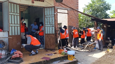 5 etnikai kisebbségi háztartás házfelújításának támogatása Xuan Que községben