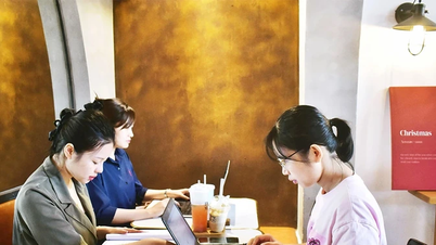 युवाओं के लिए “मोबाइल कार्यालय”