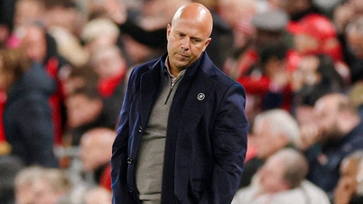 Εκπληκτικός λαμπρός υποψήφιος για να αντικαταστήσει τον Άρνε Σλοτ στην ηγεσία της Λίβερπουλ