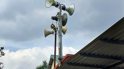 "مطالعہ کرنے والے لاؤڈ اسپیکر کی آواز" - کوانگ ٹرائی میں ایک پہاڑی کمیون میں سیکھنے کے انداز کو تبدیل کرنے والا 'نرم حکم'