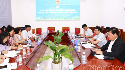 2025 के लिए सामाजिक-आर्थिक संकेतकों और आंकड़ों पर बैठक