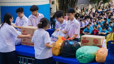 Risco de marés altas, enchentes repentinas e deslizamentos de terra: Cidade de Ho Chi Minh presta atenção especial às escolas em toda a cidade.