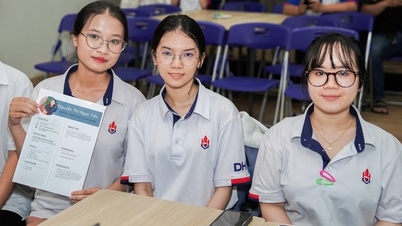 Estudantes de tecnologia da informação descobrem inesperadamente uma segunda área de estudo "em alta"