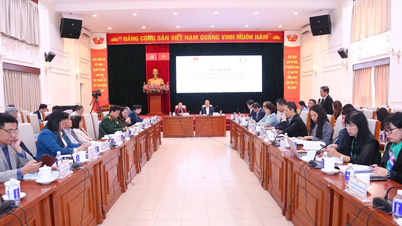 Διόρθωση της αποκλίνουσας συμπεριφοράς των μαθητών