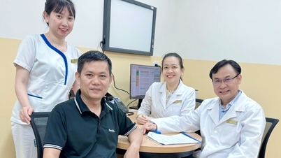 Ειδική τεχνική βοηθά άνδρα να ανακτήσει το χαμόγελό του μετά από περισσότερο από ένα χρόνο σπασμούς στο πρόσωπο