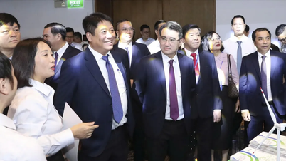 افتتاحیه کنفرانس ملی علوم و فناوری برق و نمایشگاه تکشو ۲۰۲۵