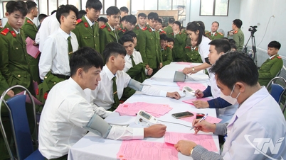 Festival "Derma darah untuk rakan-rakan tercinta"