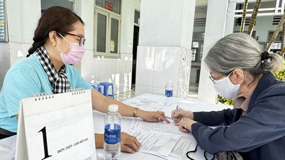 W związku z szybkim starzeniem się społeczeństwa, Ho Chi Minh City zachęca do otwierania placówek opieki dziennej z porannym wyjazdem i popołudniowym powrotem