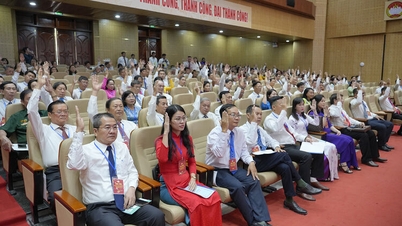 ປຶກ​ສາ​ຫາ​ລື​ເລືອກ​ຕັ້ງ​ສະ​ມາ​ຊິກ 129 ຄົນ​ເຂົ້າ​ຮ່ວມ​ຄະ​ນະ​ກຳ​ມະ​ການ​ແນວ​ໂຮມ​ປະ​ເທດ​ຊາດ​ຫວຽດ​ນາມ ແຂວງ ອານ​ຢາງ ອາ​ຍຸ​ການ 1 ປີ 2025-2030.