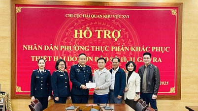 Таможенное управление региона 16 выделяет финансирование на поддержку района Тхук Фан для преодоления последствий штормов и наводнений — электронная газета Cao Bang