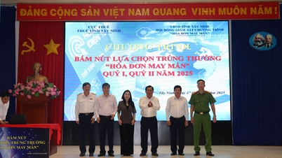 タイニン省税務局は、2025年第1四半期と第2四半期に「ラッキーインボイス」選択ボタンプログラムを実施します。