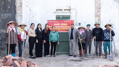 Támogassa Tran Thi Lien asszonyt a Nguyễn Trai kerületben a viharban összeomlott konyha újjáépítésében