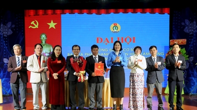 Odborový svaz novin, rozhlasu a televize Lam Dong sjednocuje a buduje silný kolektiv