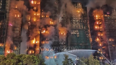 Takziah atas kebakaran apartmen di Hong Kong (China)