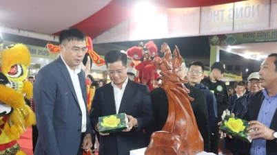 Hanoi: Deschiderea târgului de bunuri industriale rurale din 2025