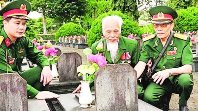 האפוס האלמותי פליי מי