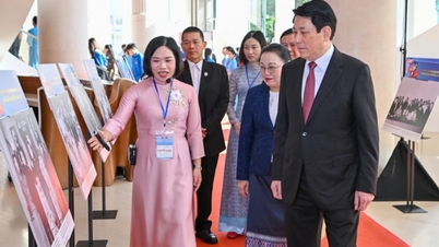 جشن پنجاهمین سالگرد روز ملی لائوس: تأکید بر دوستی عمیق و همبستگی ویژه بین ویتنام و لائوس