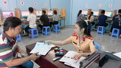 การใช้ข้อมูลอิเล็กทรอนิกส์ในการทดสอบและออกใบอนุญาตขับขี่