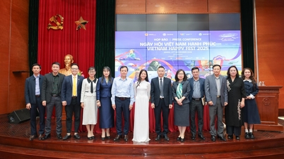 LPBank neemt deel aan de Vietnam Happy Fest 2025-evenementenreeks om de waarde van geluk onder de Vietnamese bevolking te verspreiden