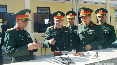 Generální oddělení logistiky a inženýrství provedlo inspekci pluku 2 (divize 395, vojenský region 3)