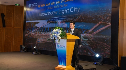 Eurowindow Holding spotyka się ze strategicznym dystrybutorem projektu Eurowindow Light City