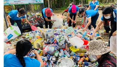 Poursuivre le déploiement du modèle efficace de mobilisation de masse pour le tri des déchets dans toute la province.