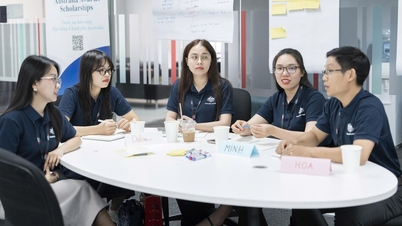 در عرض ۱۰ سال، بیش از ۵۰۰ دانشجوی ویتنامی از دولت استرالیا بورسیه تحصیلی دریافت کردند.