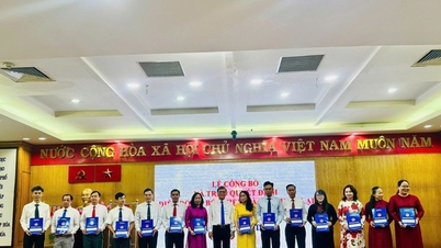 호치민시, 3개 지역에 교육관리 공무원 대거 동원 및 임명