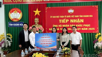 Grupa Khanh Vinh: Wiele znaczących działań wspierających ludzi w pokonywaniu szkód spowodowanych powodzią
