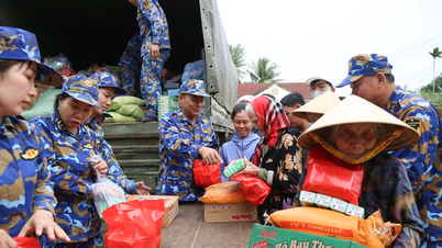 قسم اللوجستيات والهندسة بالمنطقة البحرية الرابعة يدعم الناس في التغلب على عواقب الكوارث الطبيعية