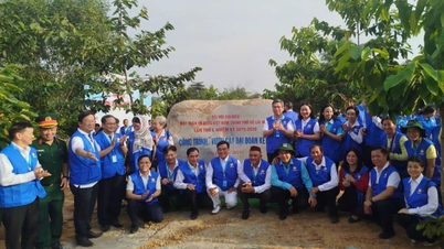 グレート・ユニティ・ガーデンはホーチミン市でベトナム祖国戦線代表者会議を歓迎する