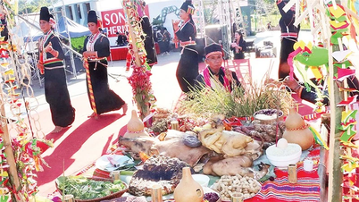 नए चावल उत्सव समारोह "मा हो मे"