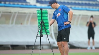 O técnico Kim Sang-sik está pronto para enfrentar a pressão.