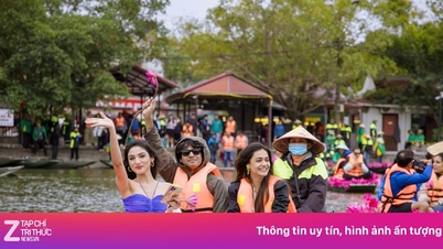 Det indiske filmteamet beundret gatene i Ninh Binh og Hanoi