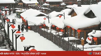 A cidade nevada da China abre oficialmente para visitantes.