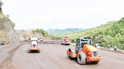 Στο εργοτάξιο του αυτοκινητόδρομου Tuyen Quang-Ha Giang