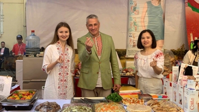 Білорусь бажає супроводжувати В'єтнам у роботі з підтримки громад