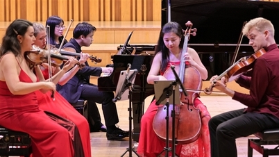 Hòa nhạc cổ điển, gây quỹ ủng hộ đồng bào miền Trung
