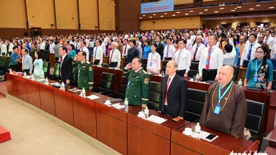 Inauguración del Congreso del Frente Patriótico de Vietnam en Ciudad Ho Chi Minh para el período 2025-2030